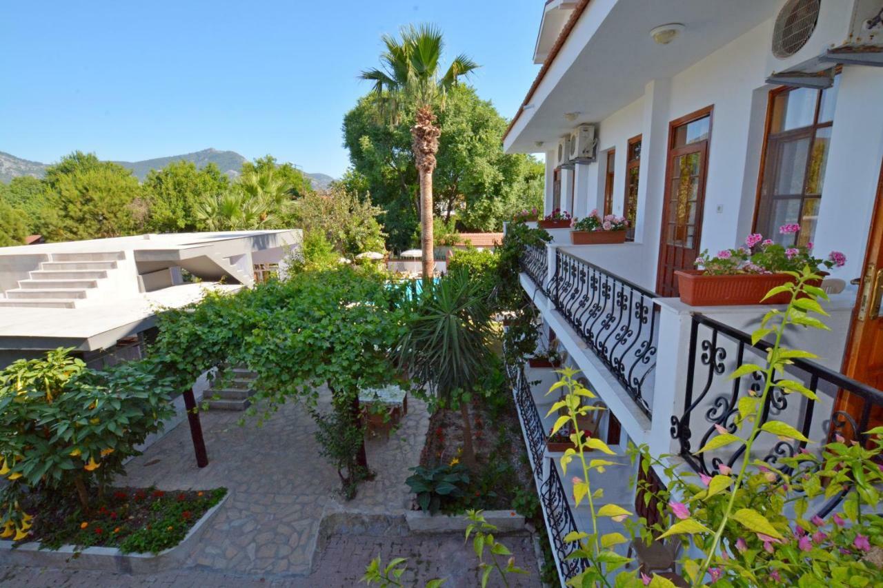 Hotel Yeni Doga *