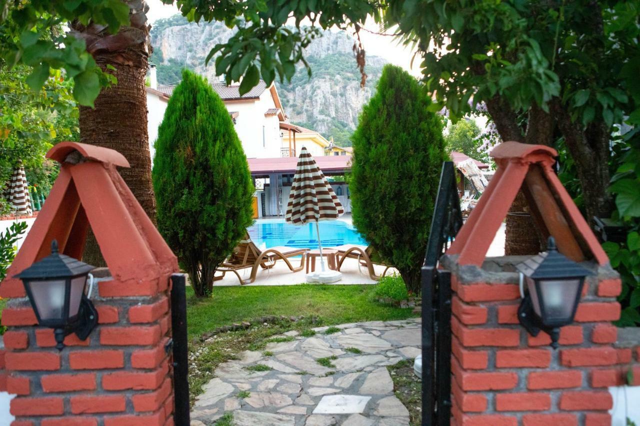 Hotel Yeni Doga *